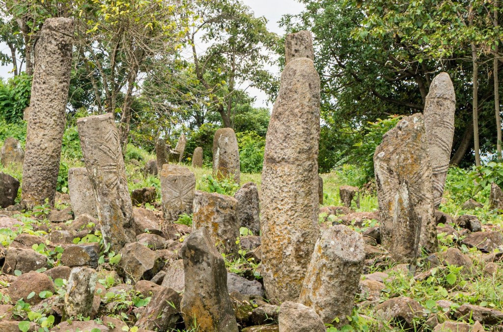 Lei megalits d&rsquo;Etiopia s&rsquo;invitan a&nbsp;Rodès